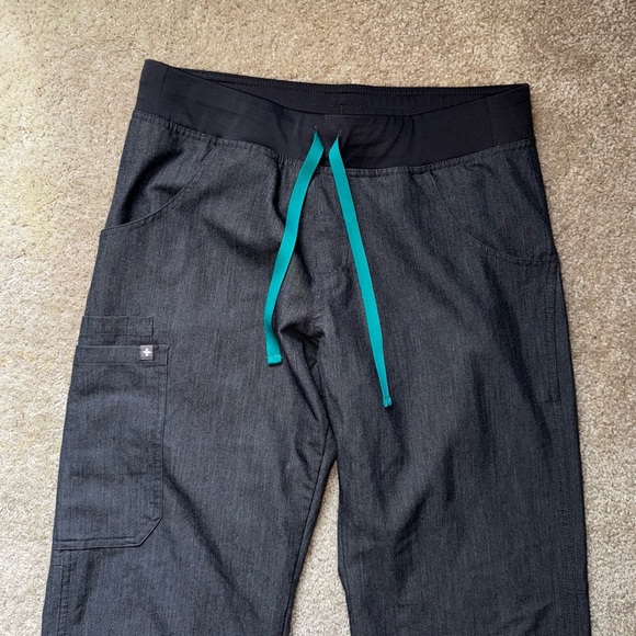 Figs Pants - Picture 2 of 4